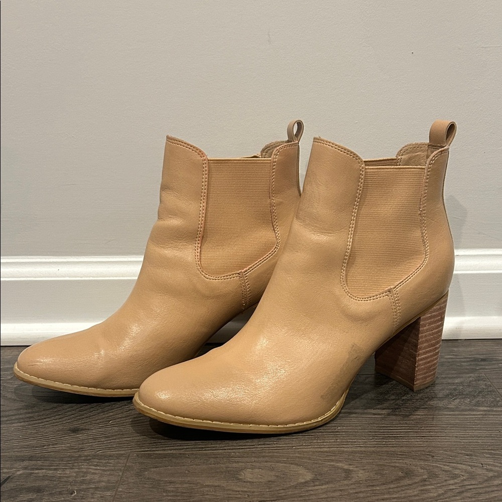 Elegant Tan Ankle Booties
